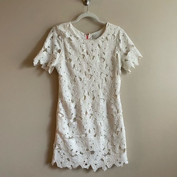 J.O.A. Dresses & Skirts - JOA sheath lace dress